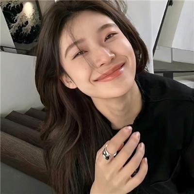 敦君与女朋友